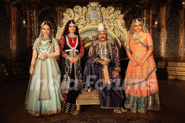 Parvati Sehgal, Tasneem Sheikh, Shahbaz Khan, Gurdeep at COLORS Dastaan-E-Mohabbat Salim Anarkali