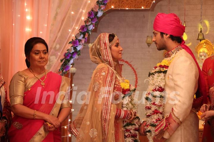 Wedding Pictures of Samar and Jaya from Main Maayke Chali Jaungi Tum Dekhte Rahiyo