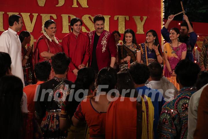 Navratri Festival with Kumar Sanu in Yeh Un Dinon Ki Baat Hai