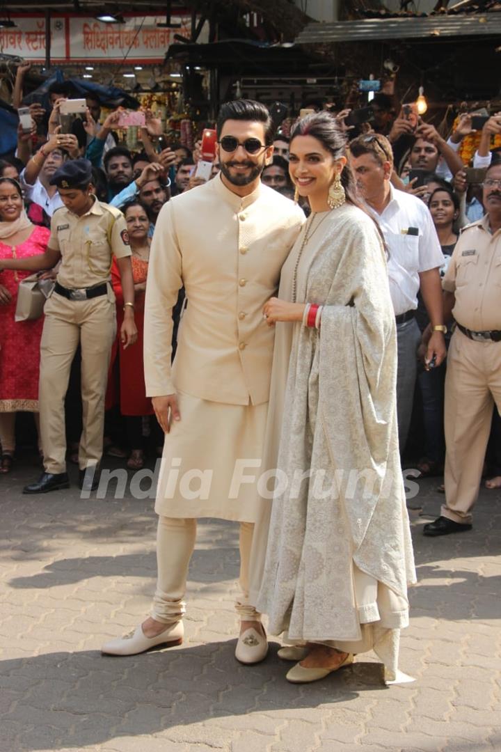 Ranveer and Deepika spotted at Siddhivinayak Temple