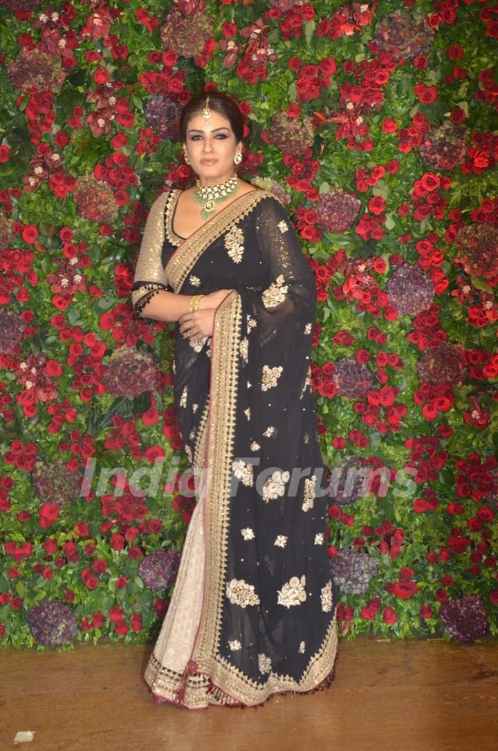 Raveena Tandon at Ranveer-Deepika's Mumbai reception