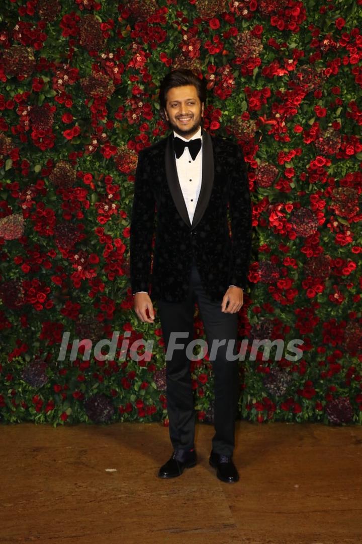 Riteish Deshmukh at Ranveer Deepika Wedding Reception Mumbai