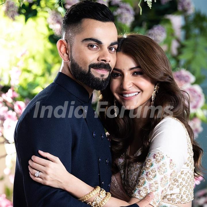 Anushka-Virat new Photo shoot is all hearts