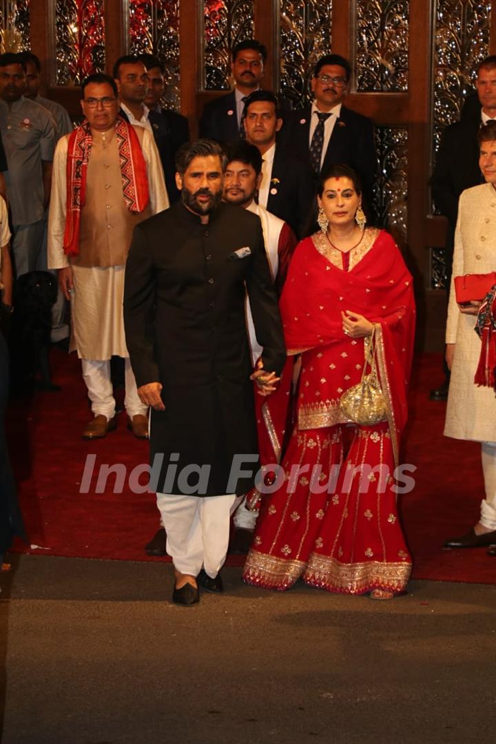 Celebrities at Isha Ambani-Anand Piramal Wedding