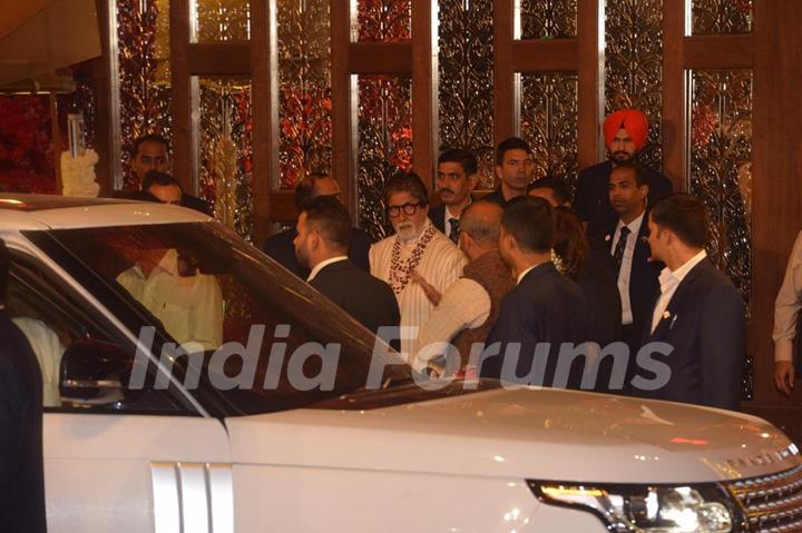 Celebrities at Isha Ambani-Anand Piramal Wedding