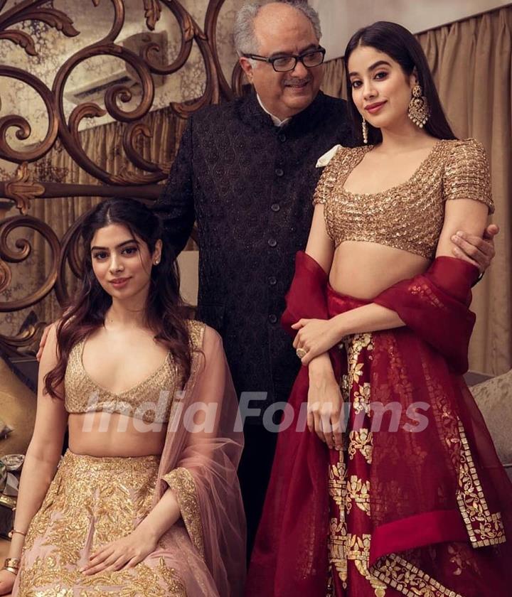 Jhanvi Kapoor and Khushi Kapoor with Dad Boney Kapoor at Isha Ambani and Anand Piramal Wedding