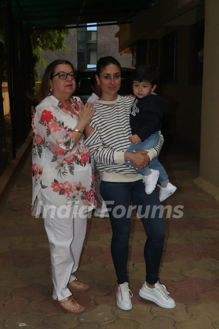 Kareena Kapoor with son Taimur Ali Khan spotted around the town