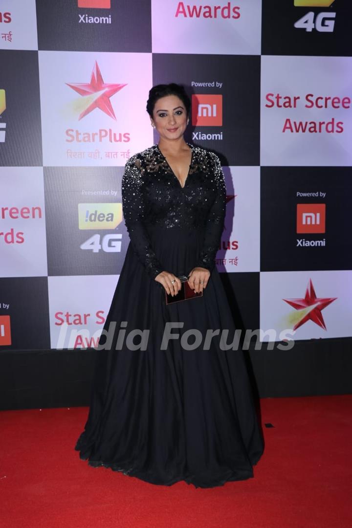 Divya Dutta at Star Screen Awards 2018