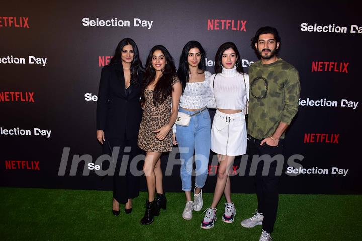 Kapoor siblings snapped at  Netflix's screening of Selection Day