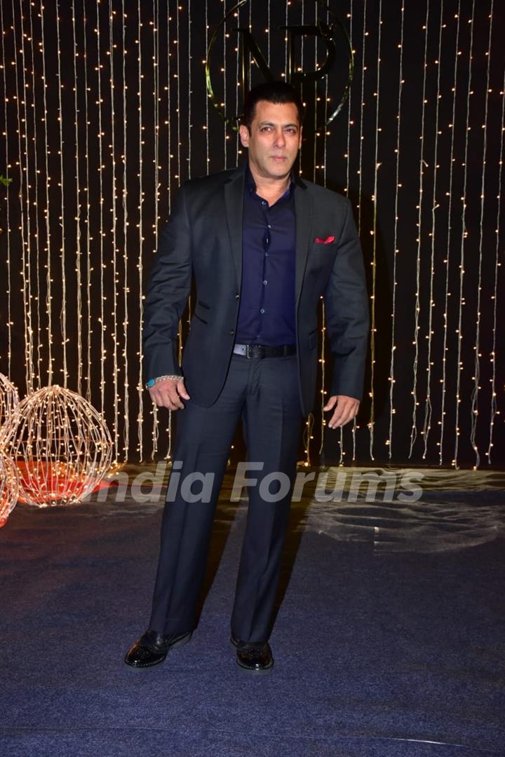 Salman Khan at Priyanka Chopra and Nick Jonas Wedding Reception, Mumbai