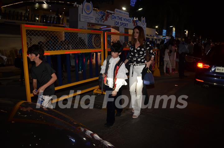 Suzanne Khan snapped with her kids at Ambani School