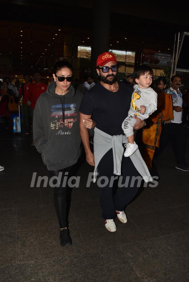 Saif Ali Khan, Kareena Kapoor and Taimur Ali Khan spotted at Mumbai Airport