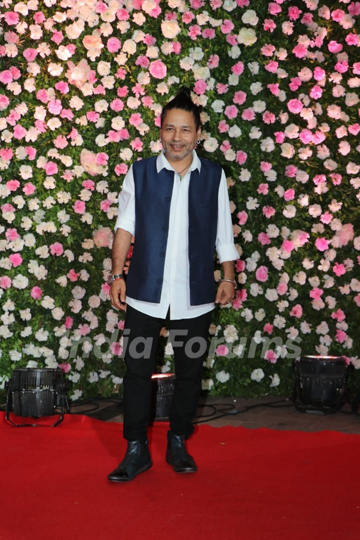 Kailash Kher at Kapil Sharma and Ginni Chatrath's Reception, Mumbai