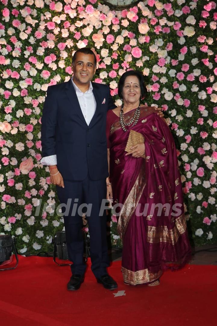 Chetan Bhagat at Kapil Sharma and Ginni Chatrath's Reception, Mumbai