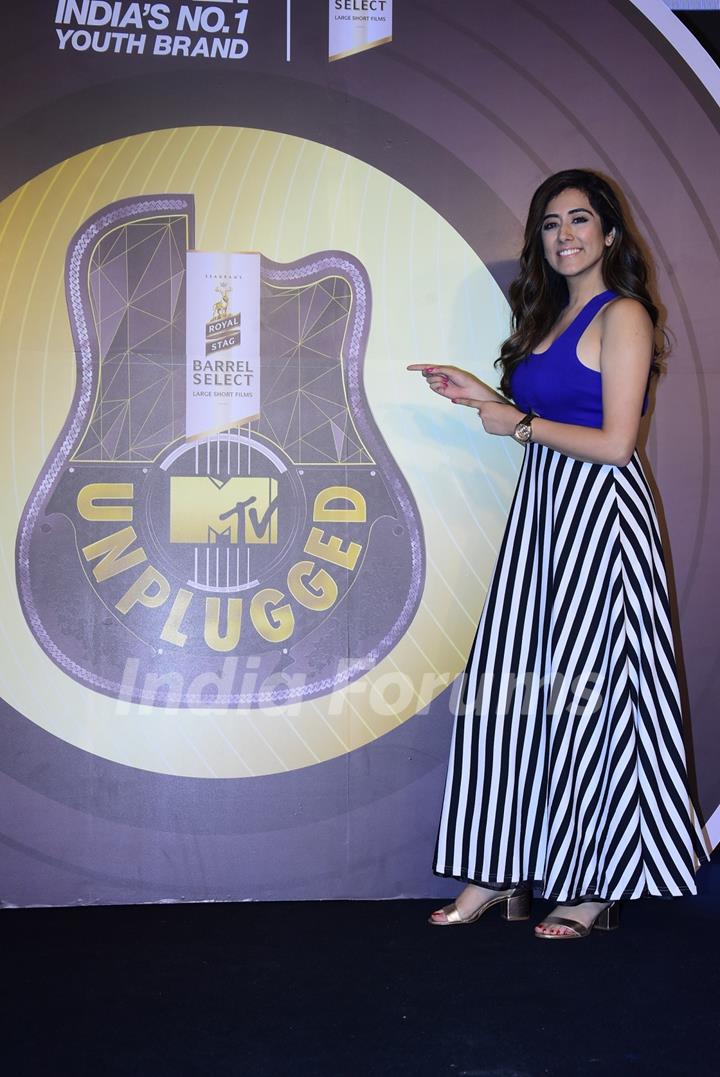 Jonita Gandhi snapped at MTV unplugged