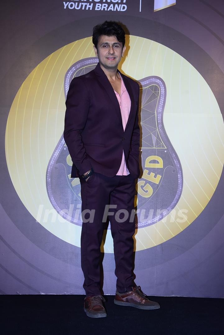 Sonu Nigam snapped at MTV unplugged