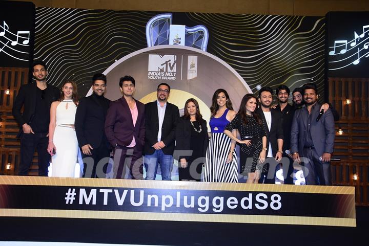 Celebrities snapped at MTV unplugged