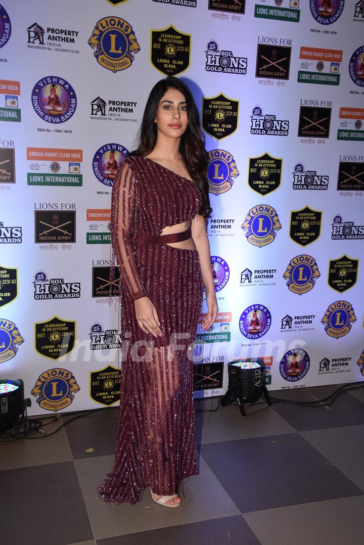 Warina Hussain at Lions Gold Awards