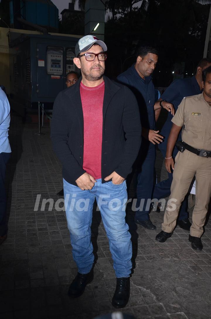 Aamir Khan snapped at Rubaru Roshni screening