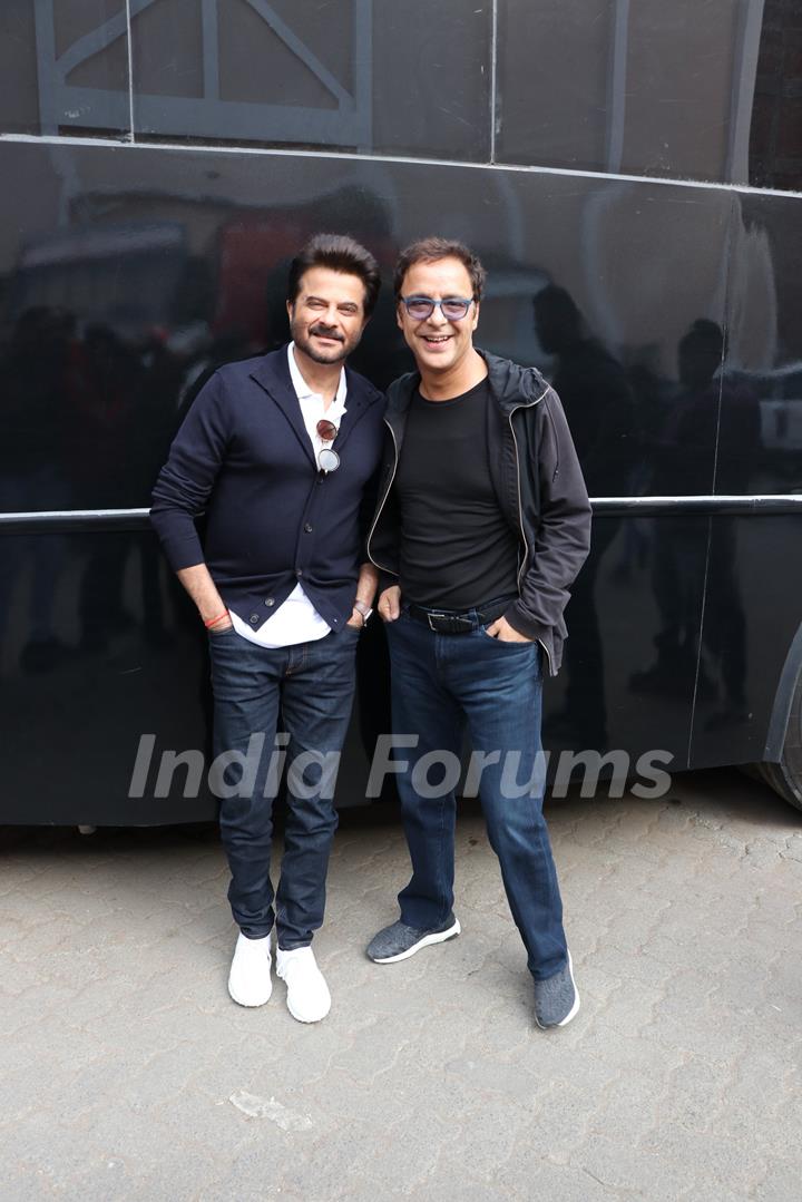 Anil Kapoor and Vidhu Vinod Chopra at Ek Ladki Ko Dekha Toh Aisa Laga promotions