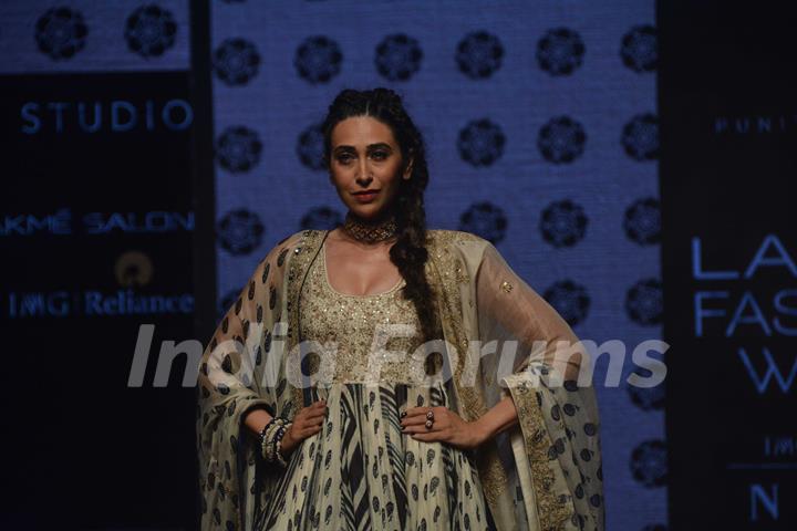 Karisma Kapoor snapped at Lakme Fashion Week