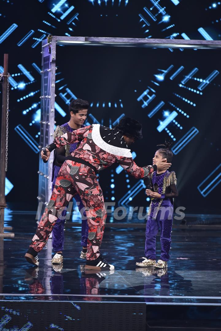 Ranveer-Alia on the sets of Super Dancer