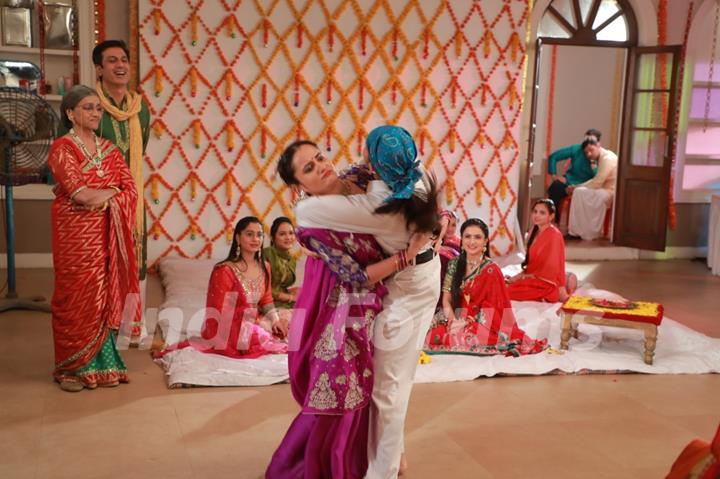 Sameer and Naina's Mehndi Ceremony on Yeh Un Dinon Ki Baat Hai