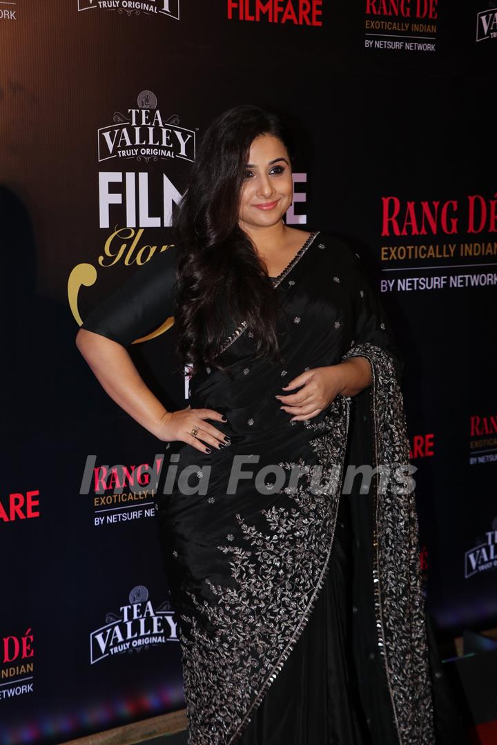 Vidya Balan attend Filmfare Awards