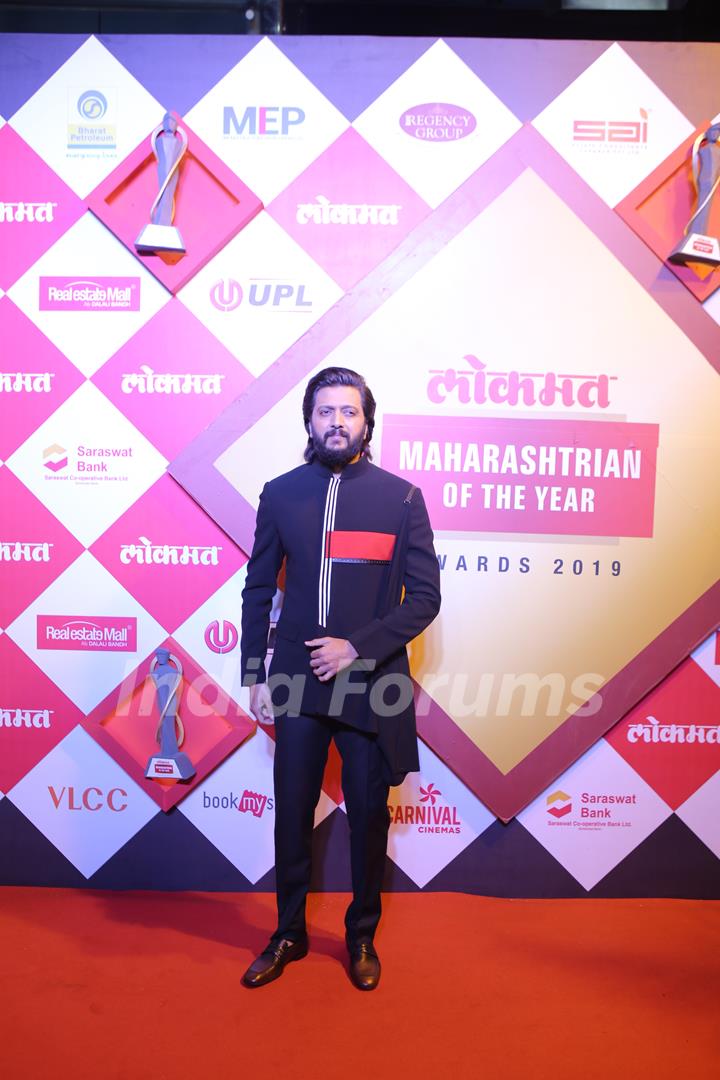 Riteish Deshmukh snapped at Lokmat Awards