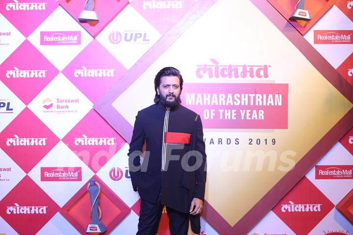 Riteish Deshmukh snapped at Lokmat Awards