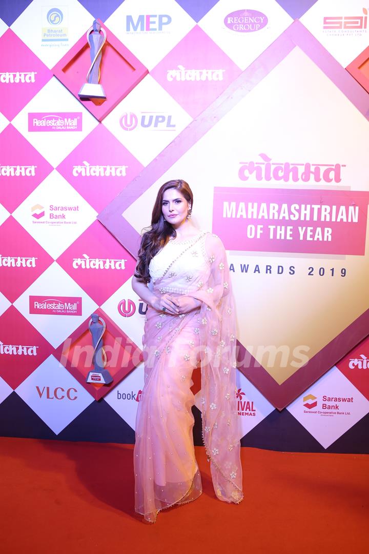 Zareen Khan snapped at Lokmat Awards