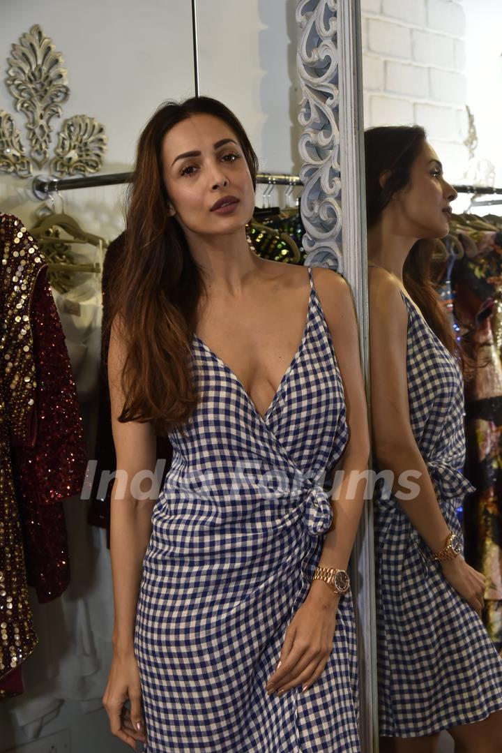 Malaika Arora at Bandra 190 exhibition