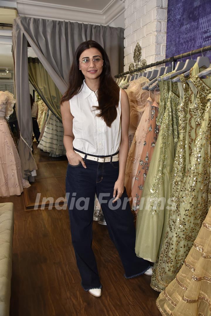 Celebs snapped at Bandra 190 exhibition