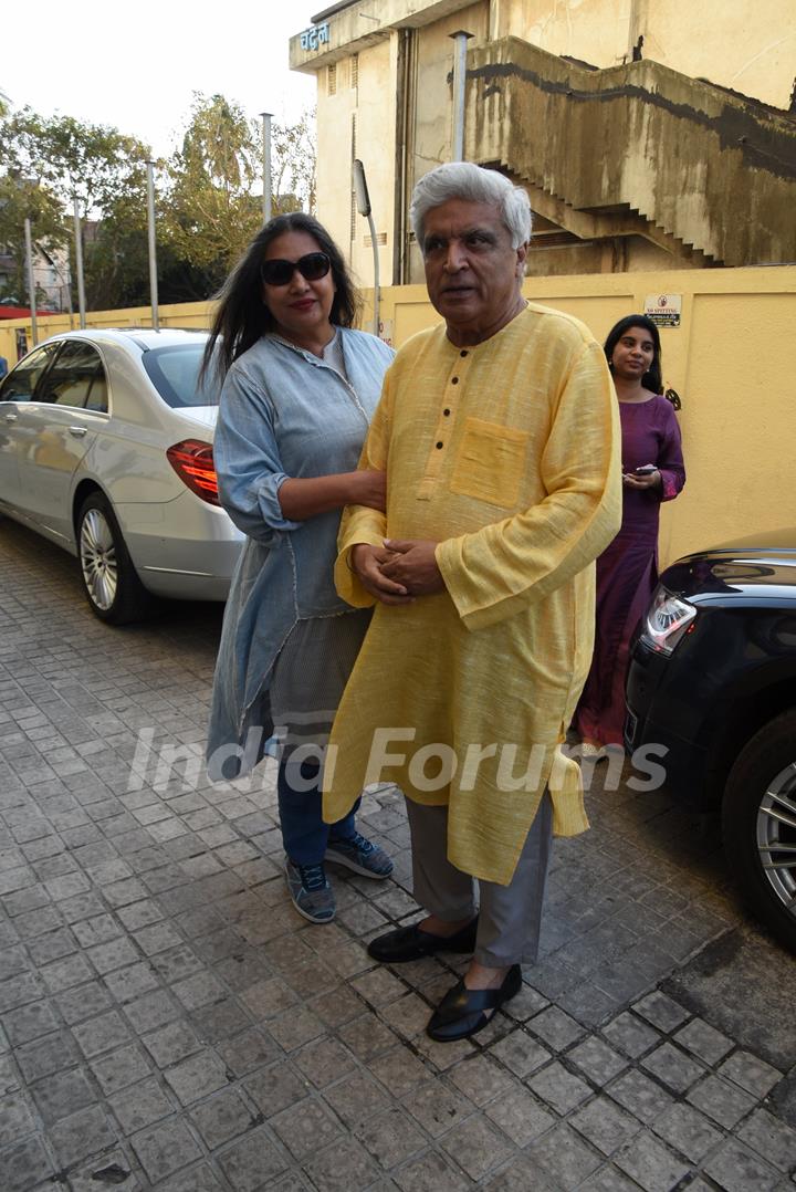 Shabana Azmi and Javed Akhtar at Sonchiriya special screening