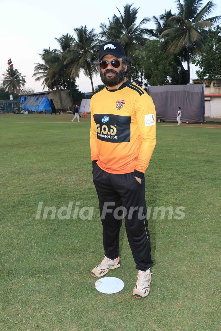 Suniel Shetty snapped at the Celebrity Cricket League!