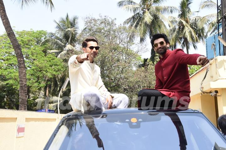 The cast of Kalank at teaser launch!