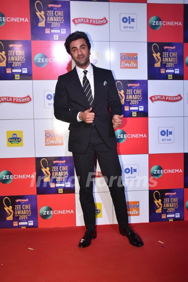 Ranbir Kapoor papped at Zee Cine Awards!