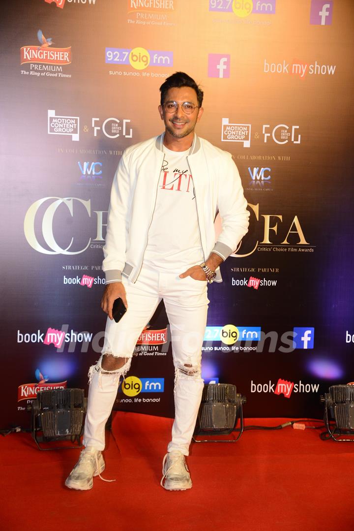 Terence Lewis snapped at Critics Choice Film Awards!