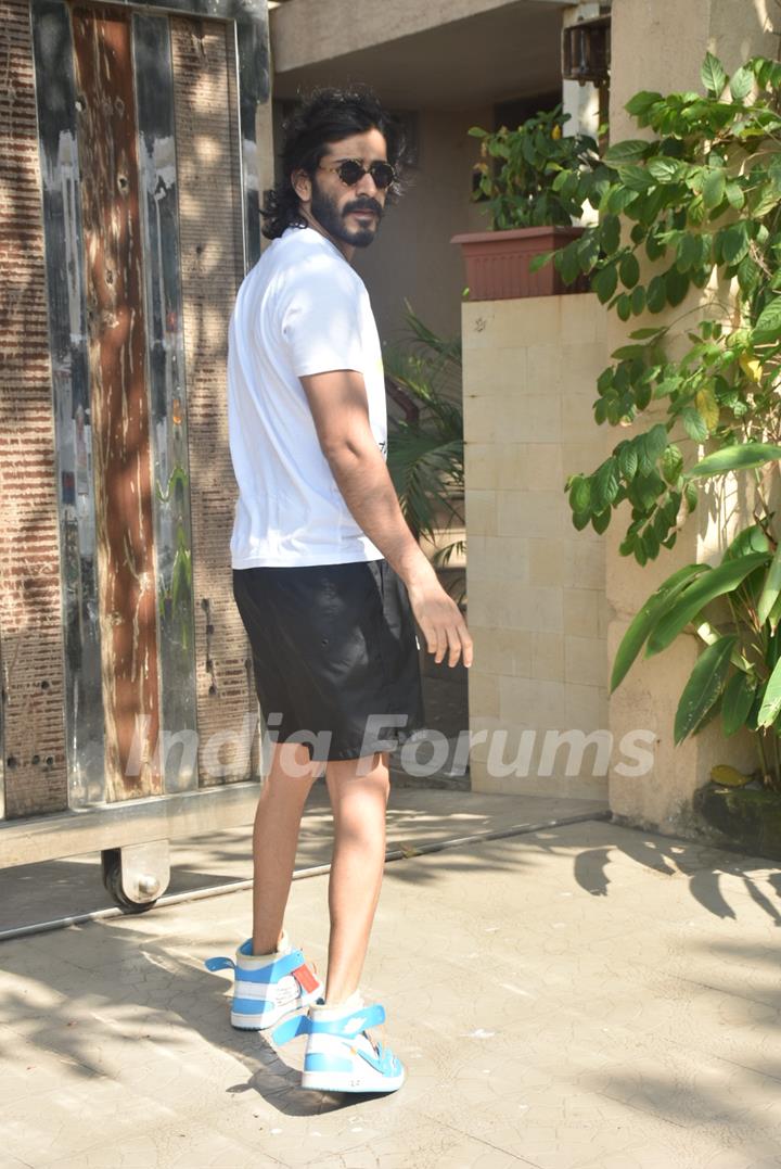 Harshvardhan Kapoor snapped around Mumbai