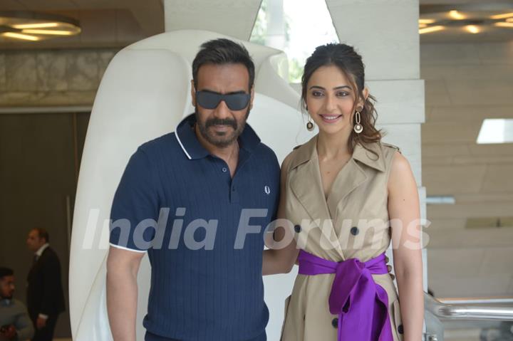 Ajay Devgn with Rakul Preet Singh spotted at De De Pyar De promotions