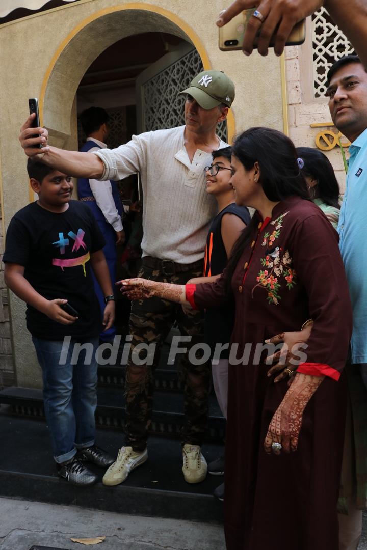 Akshay Kumar spotted at Bayrout