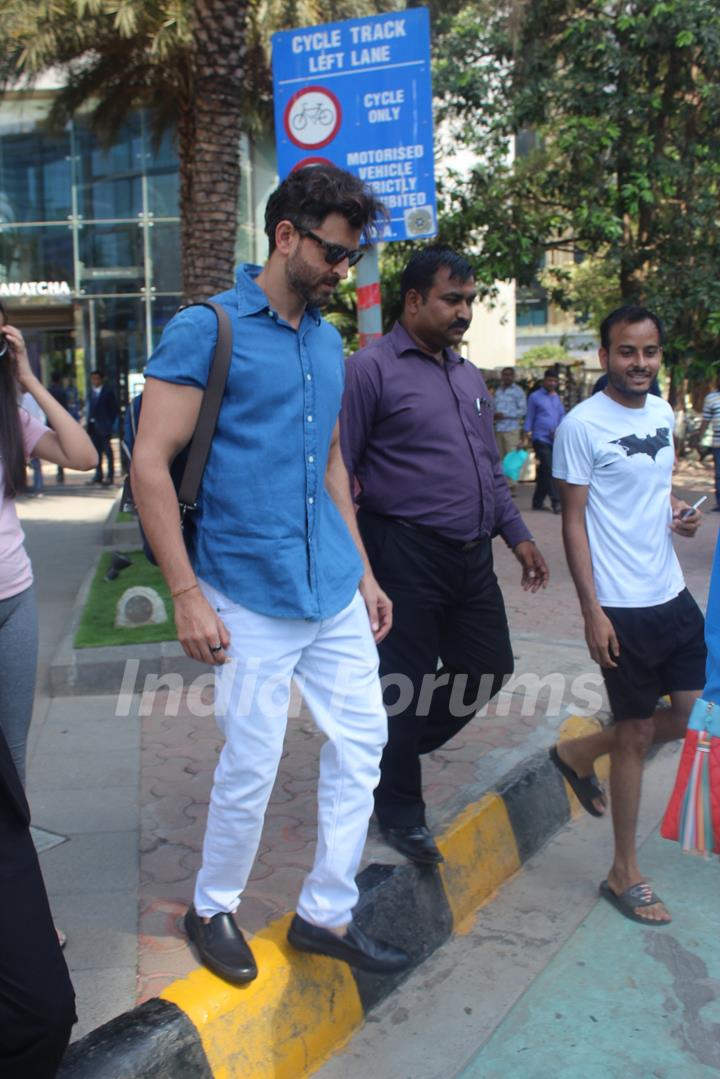 Hrithik Roshan spotted around the town