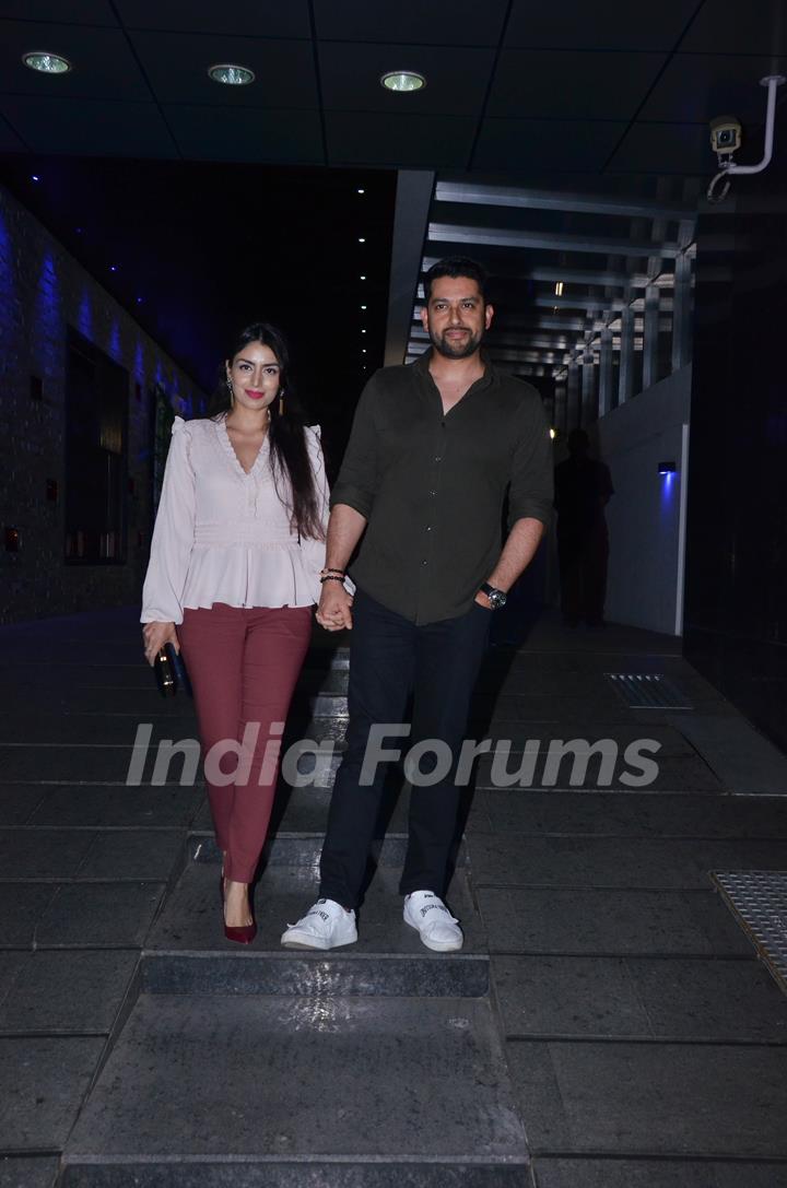 Aftab Shivdasani and Nin Dusanj spotted around the town!