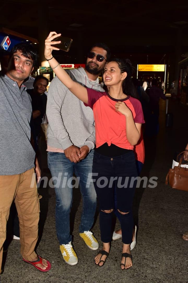 Vicky Kaushal with fan snapped around the town 