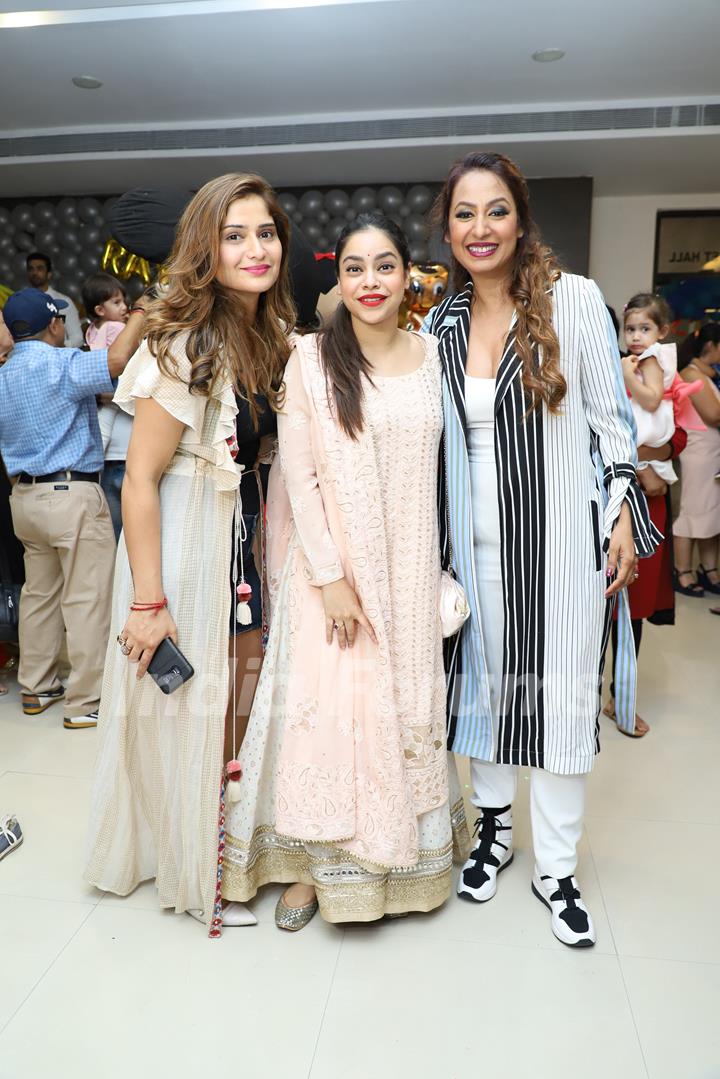 Aarti Singh and Sumona Chakravarti with Kashmera Shah at Rayaan and Krishaang's birthday bash