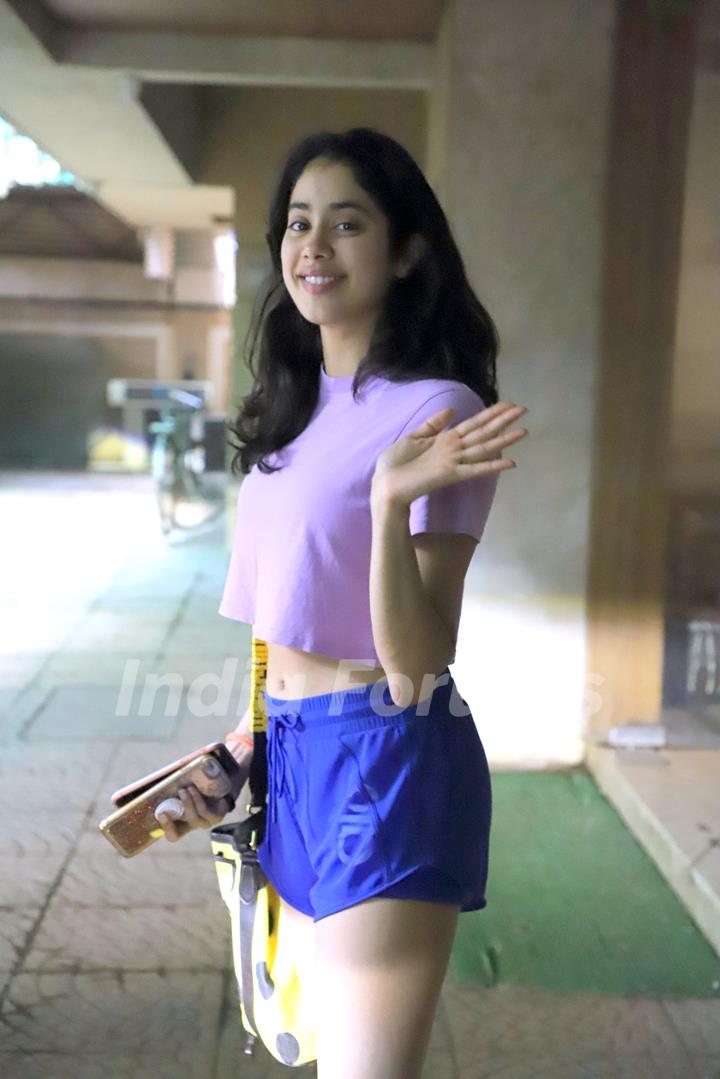 Janhvi Kapoor was papped around the town