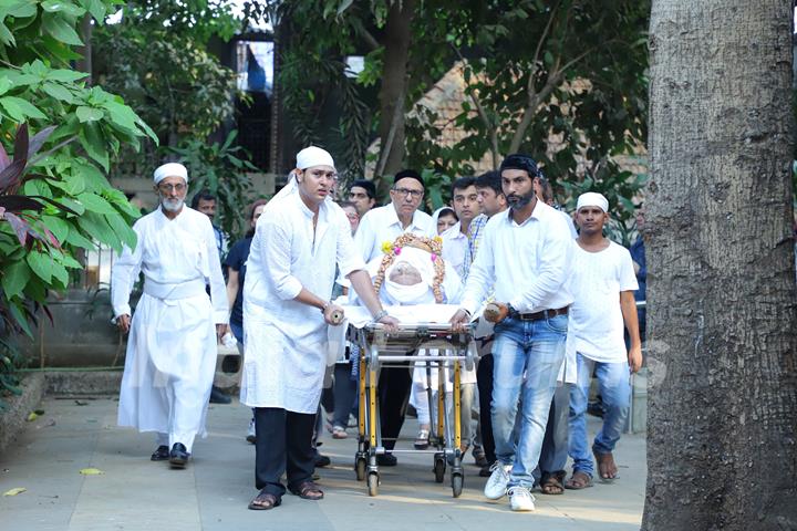 Dinyar Contractor Funeral Pictures