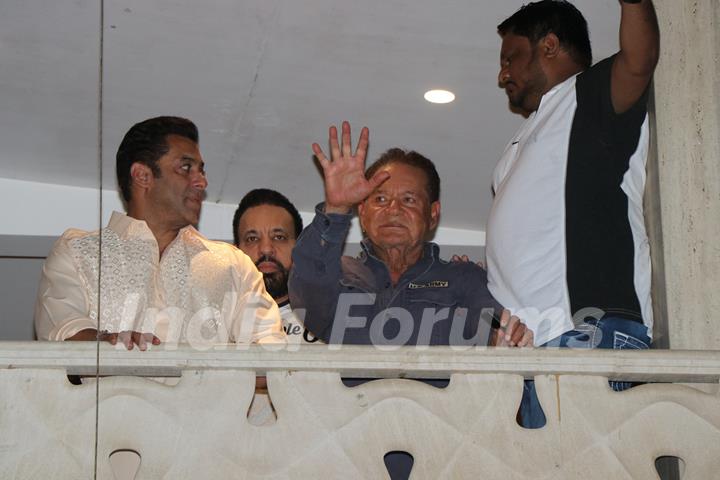 Salman Khan and his father Salim Khan were spotted celebrating Eid with fans