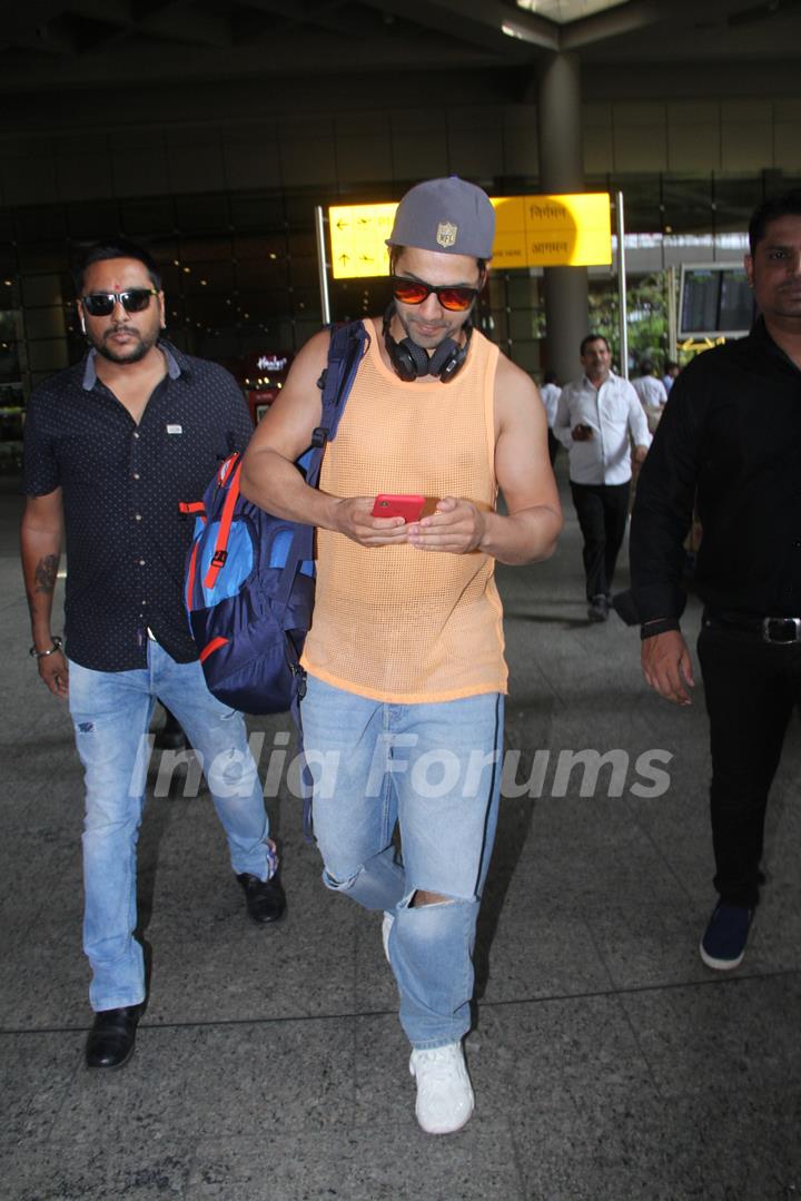 Varun Dhawan snapped at the airport