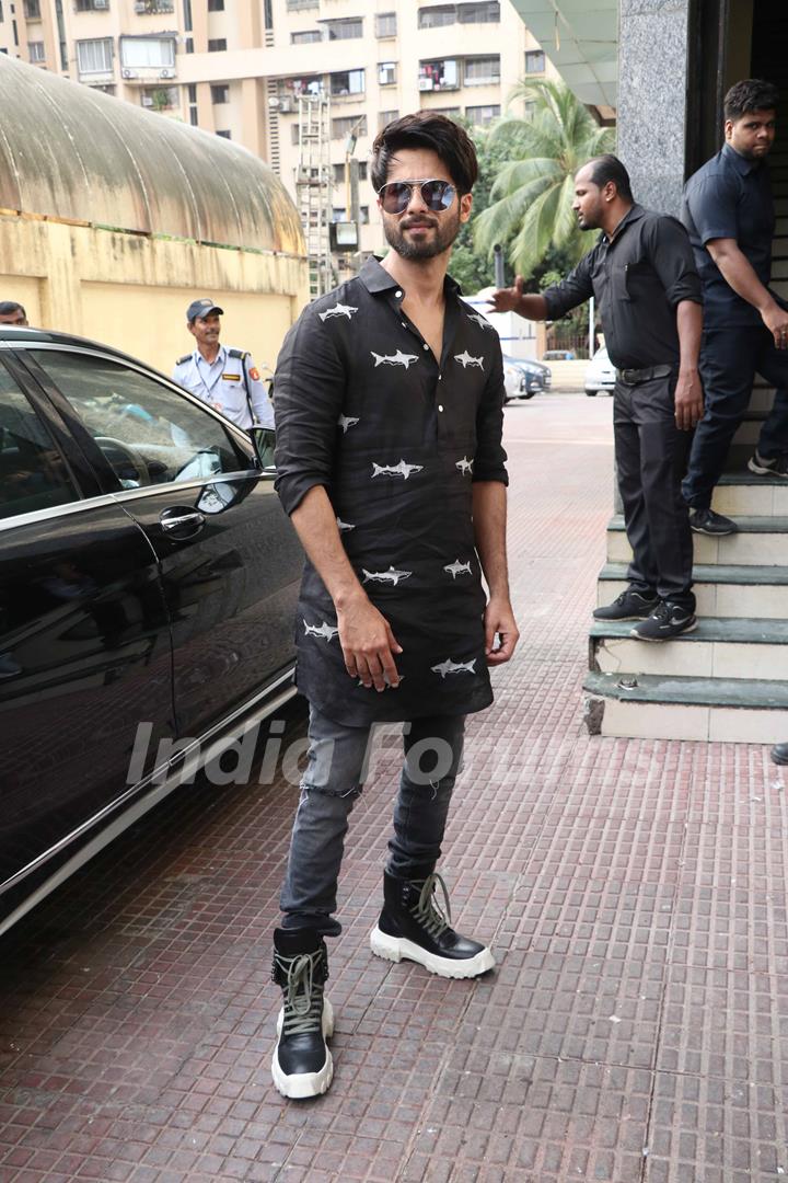 Shahid Kapoor was papped around the town